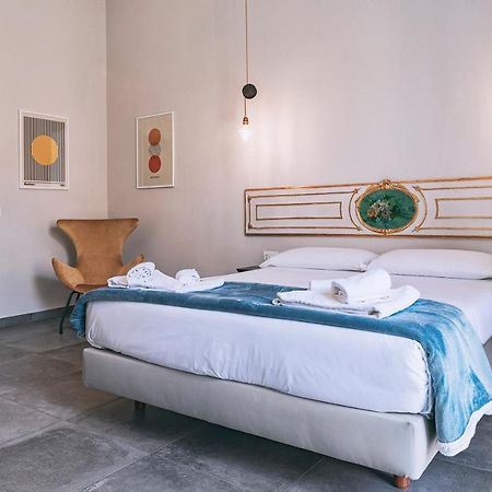 La Smorfia Hotell Neapel Exteriör bild