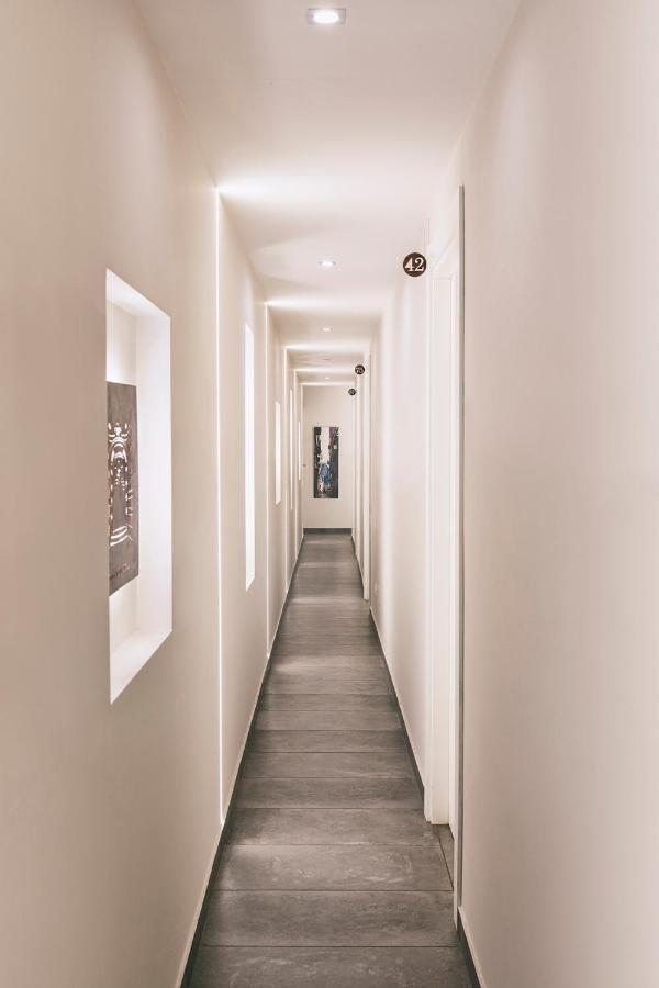 La Smorfia Hotell Neapel Exteriör bild