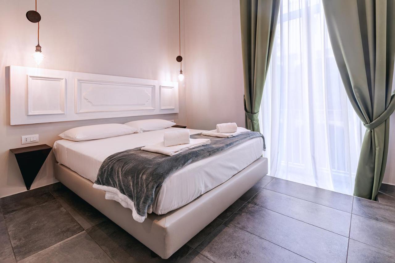 La Smorfia Hotell Neapel Exteriör bild