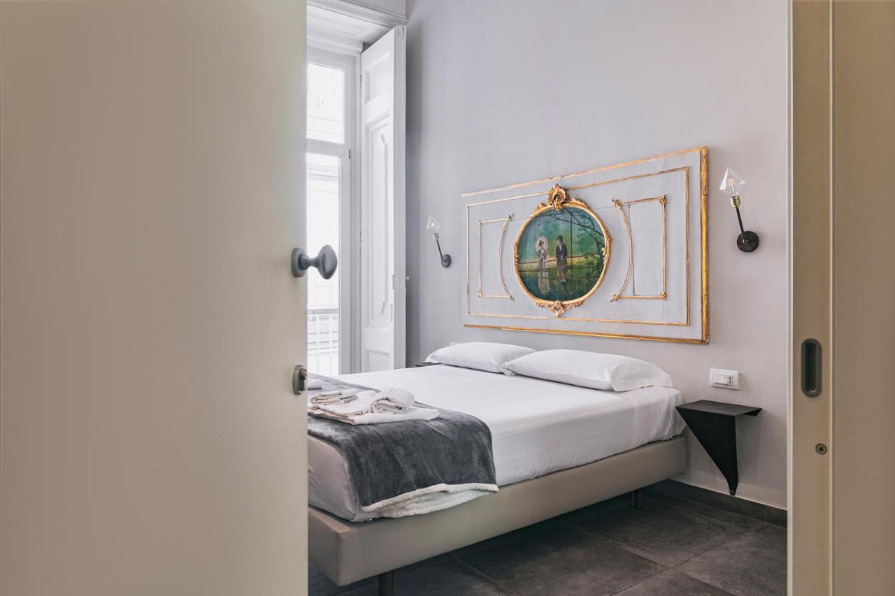 La Smorfia Hotell Neapel Exteriör bild